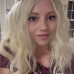 Lori-Anne Poulos - @la.poulos - Instagram