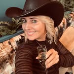 Lorraine Prosser - @lozprosser18 - Instagram