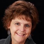 Lori Reeder - @momentsphotoindiana - Instagram