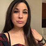 Lori Reyna Landry - @myknifegirl - Instagram