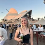 Lori Rogerson - @blonde_and_abroad - Instagram