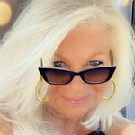 Lori Rowden - @lori.rowden - Instagram