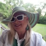 Loria Saucier - @loriasaucier1070 - Instagram