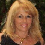 Lorraine Pizzo Scanlon - @lorraine.scanlon - Instagram