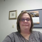 Lori Schill - @likenslori - Instagram
