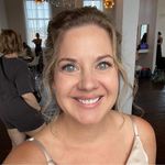 Lori Schlegel - @lorisue22 - Instagram