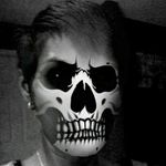 Lori Smith - @lunatic_lori - Instagram