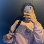 @lori.viata.ta - Instagram