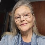 Lori Jean - @loriwales - Instagram
