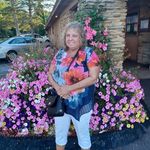 Lori Walling-Rother - @wallingrother - Instagram