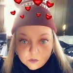 Lori Wardle - @loriw0628 - Instagram