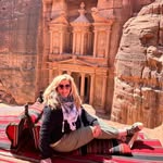 Lori Wasserman - @lovemypups17 - Instagram