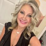 Lori Weiland - @lori_6fancycats - Instagram