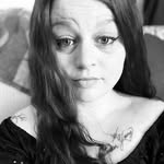 Loretta withrow - @byeitsretta - Instagram