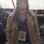 Lori Zook - @zoowithak - Instagram