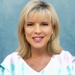 Lori Burke - @loriburketx - Instagram