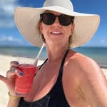 Lorie Davis - @lorieporie72 - Instagram