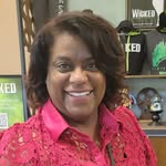 Lorie Davis - @singinggal1201 - Instagram