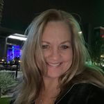 Lori Ellis - @loriee406 - Instagram
