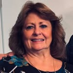 Lorie Ellis Hale - @loriehale13 - Instagram