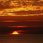 Lorie Gray - @sunset_are_peaceful - Instagram