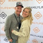 Lori Hampton - @hymnandhook - Instagram
