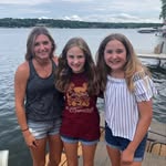 Lori Perdue - @lpyogi5 - Instagram