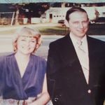 Lorie Ritchie Chambers - @lorie.chambers - Instagram