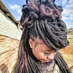 Lorie  Walker - @loriewalk - Instagram