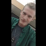 Lorin Watson - @neongreen1026 - Instagram