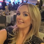 Lorna Casey - @lornatreadgold - Instagram