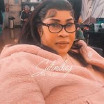 Lorna Rowe - @lornarowe6 - Instagram