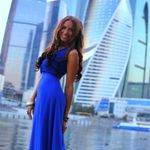 Lorna Wade - @lornawade5 - Instagram