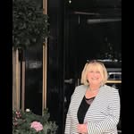 Lorraine Burt - @lorrainejburt - Instagram