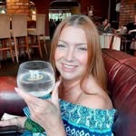 Lorraine Calvert - @calvert.lorraine - Instagram