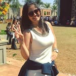 Lorraine Calvert - @calve.rt - Instagram
