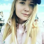 Lorraine Calvert - @calvert8905 - Instagram