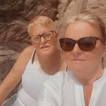 Lorraine Dempsey - @misslsnowdon - Instagram