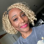 Lorraine Knight - @knightlorraine - Instagram