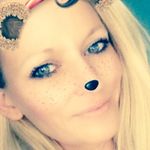 Lorraine Leach - @leachlorraine89 - Instagram