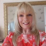 Lorraine Scott - @lorraine.scott.796 - Instagram