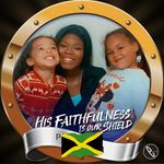 Lorraine Edwards Oduja - @lorrainerockfort - Instagram