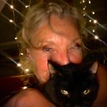 Lorraine Royal - @royallorraine - Instagram