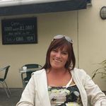 Lorraine Shields - @lorraine.shields.5 - Instagram