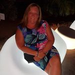Lorraine Shields - @lorraine_shields15 - Instagram