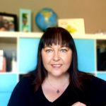 Lori Smith - Travel Advisor - @wanderlori_travel - Instagram