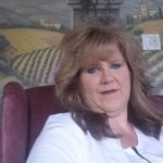 Lorrie Bellavance - @lorriebellavance - Instagram