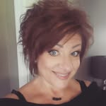 Lori Geer Kastelein - @glamitup.lori - Instagram