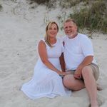 Lori Hurst - @lorihurst898 - Instagram