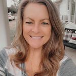 Lori Newton Lowe - @ashtorfarm - Instagram